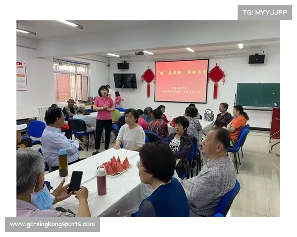 颁奖仪式上温情一幕 费尔南多为小球迷拭去眼泪展现关爱之情 颁奖仪式上温情一幕 费尔南多为小球迷拭去眼泪展现关爱之情
