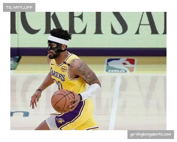 湖人勇士罚球比30比11悬殊 裁判判罚尺度引发广泛质疑